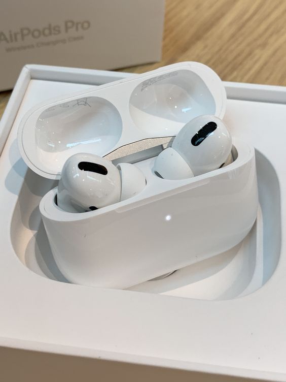 Apple AirPods Pro ( JAPAN VARRIENT 598mAh )